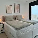 Stunning Sea View With Pool - La Mata 公寓 *