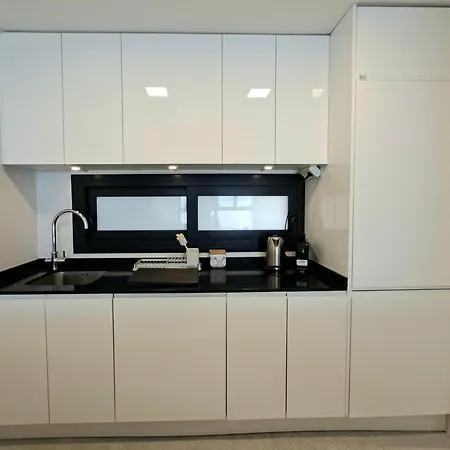 Seaview-pool-luxury-la Mata-pmt29 *